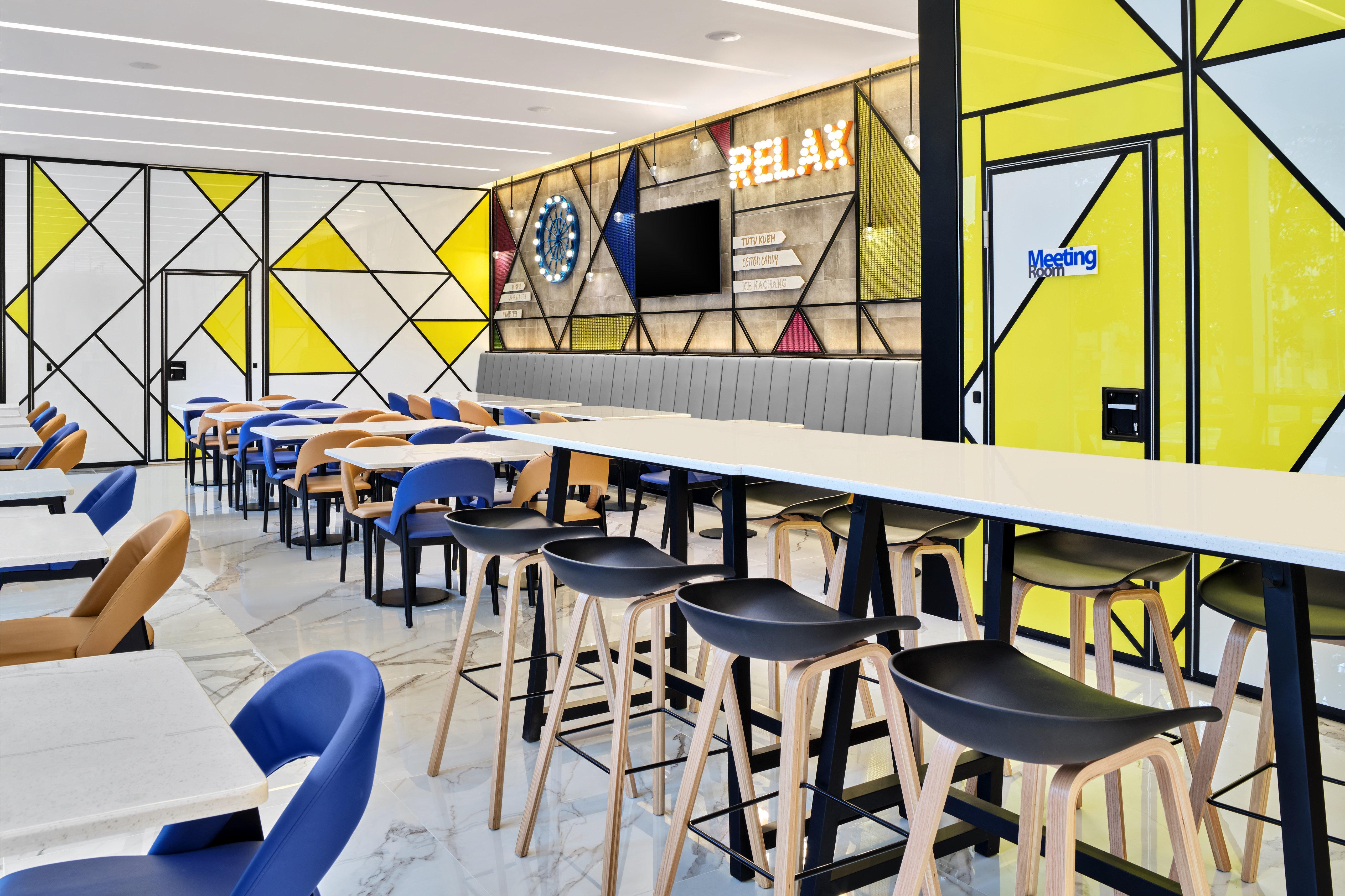 Holiday Inn Express Singapore Serangoon By Ihg Exterior photo